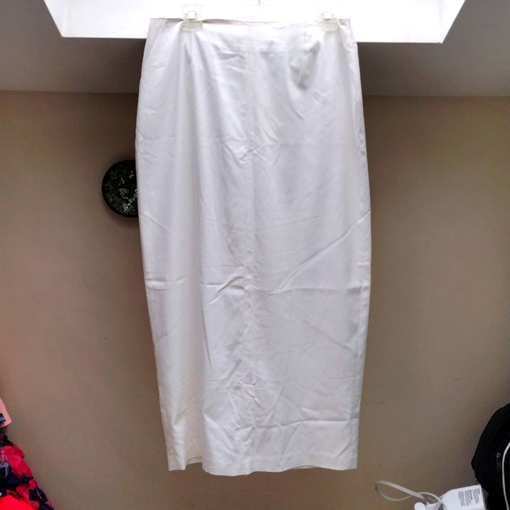 Valerie Stevens White Full Length Skirt 10